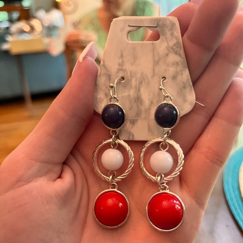 Southern Chic Independence Day Earrings!